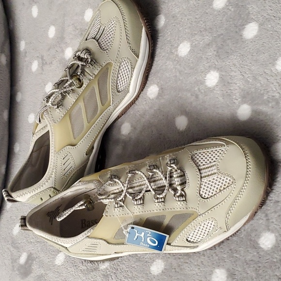 Bass - watershoes - Picture 10 of 11